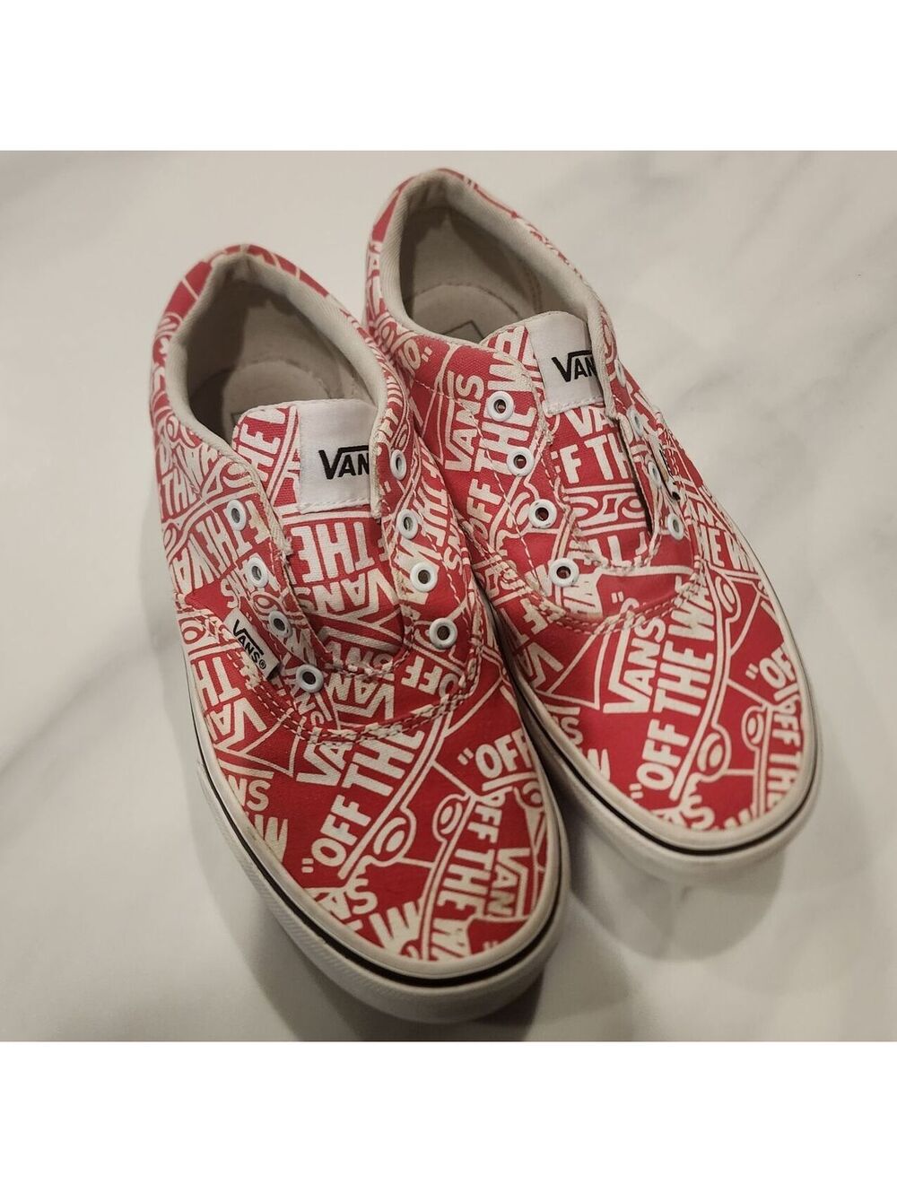 Youth Vans Red & White Sneakers Size 2.5 | 20.5 CM | EUC